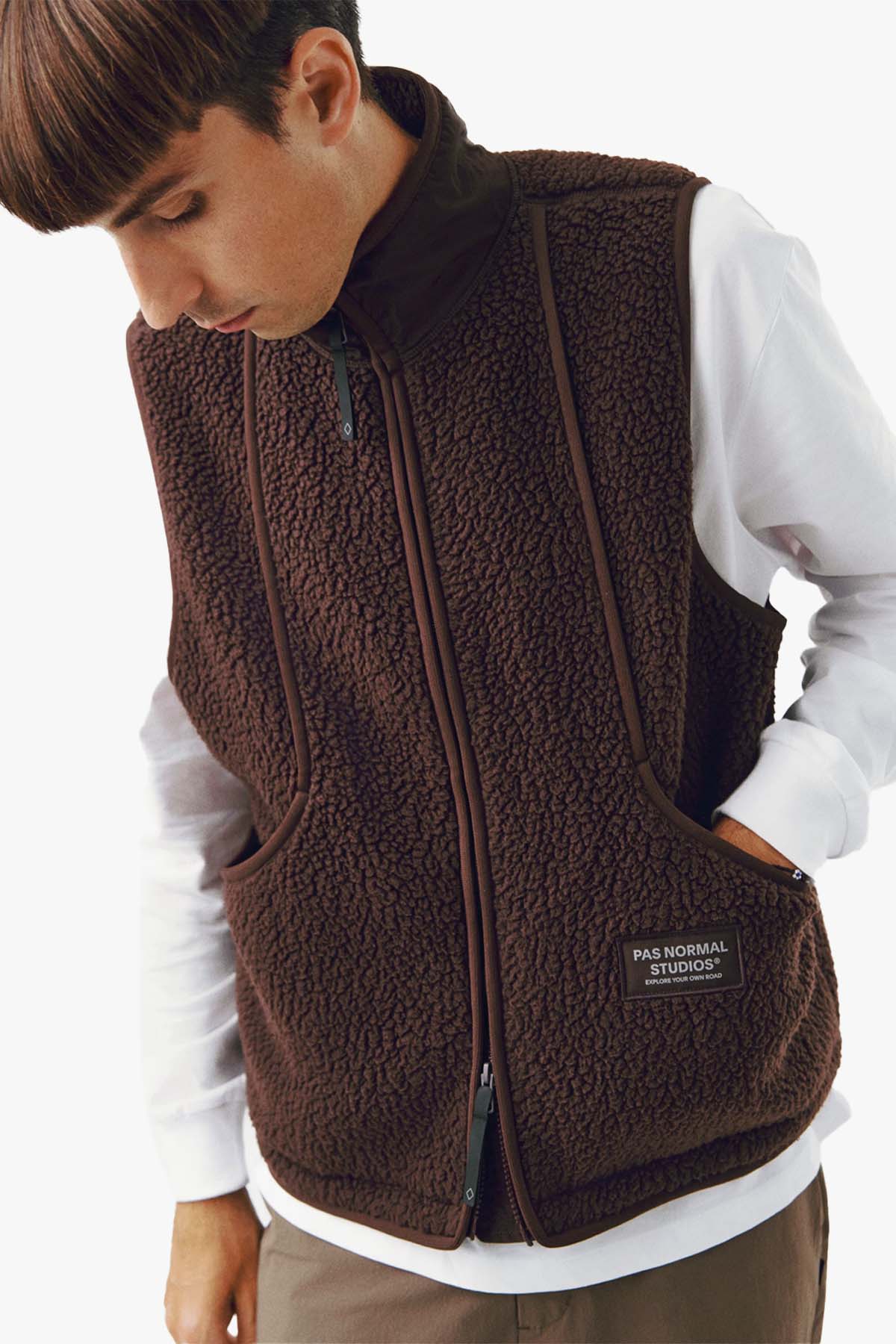 Off-Race Pile Fleece Vest - Image 2