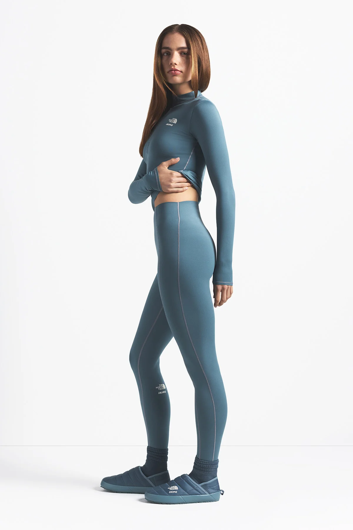 TNF X SKIMS W REFINA LEGGING - Image 2