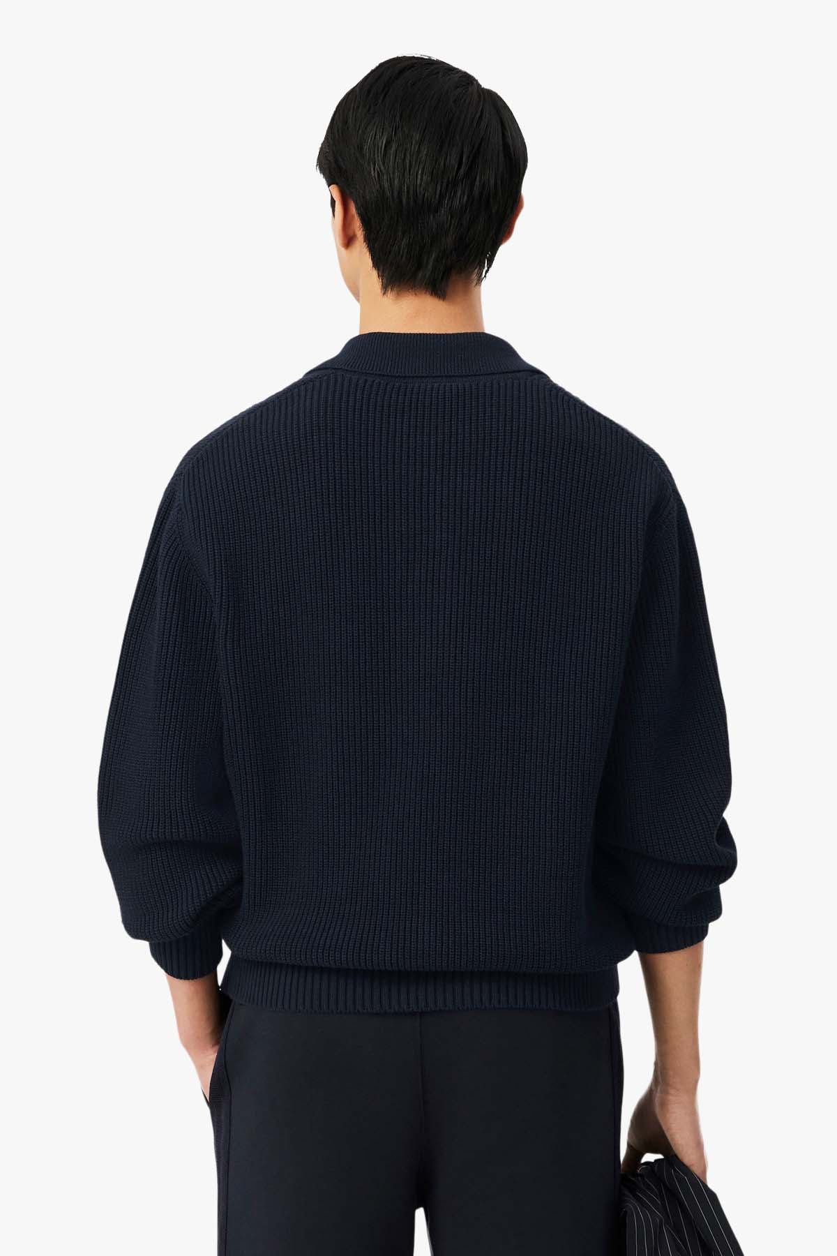 RELAXED FIT RIBBED COTTON BADGE ACCENT POLO  COLLAR SWEATER - Image 4